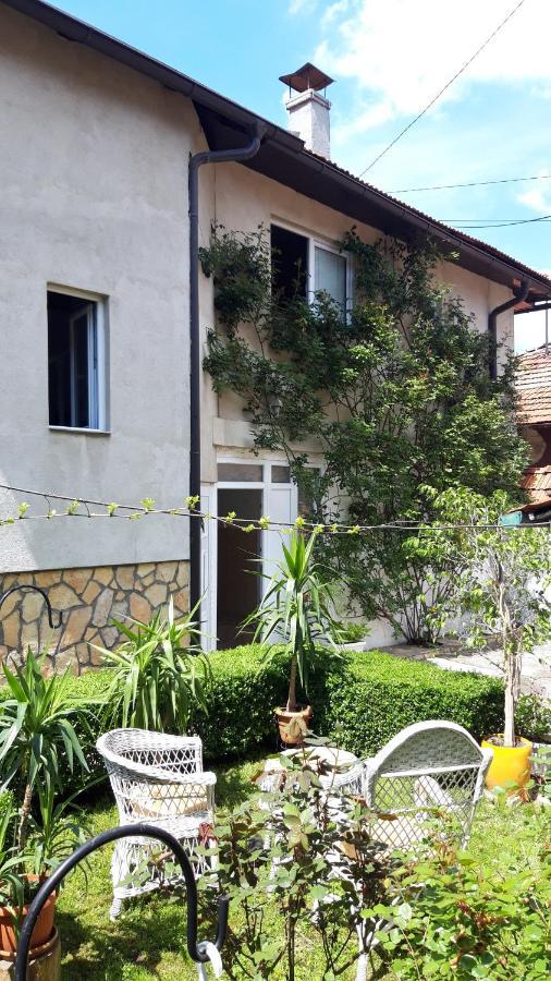 فندق Modern&Cozy Bosnian House With Garden+Free Parking سراييفو المظهر الخارجي الصورة