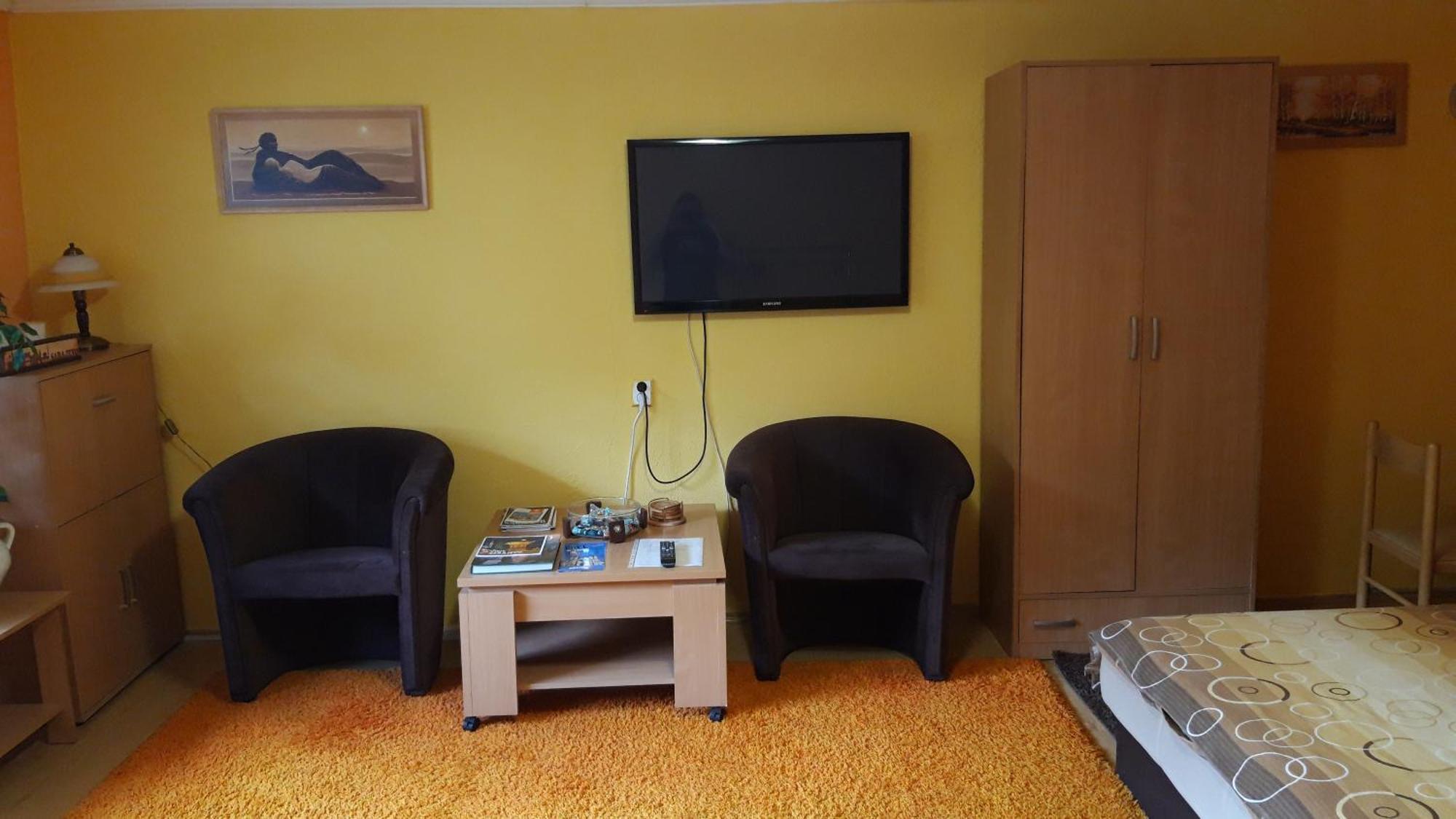 فندق Modern&Cozy Bosnian House With Garden+Free Parking سراييفو الغرفة الصورة